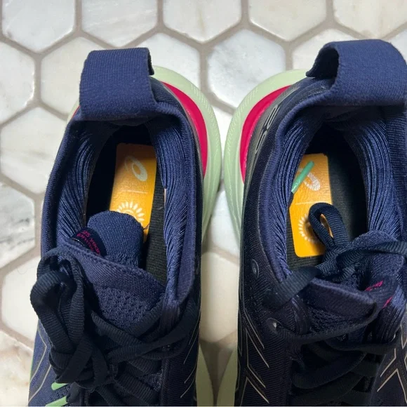 ASICS GEL-NIMBUS 25 Women's Sneakers
Size 7.5 - Picture 5 of 12